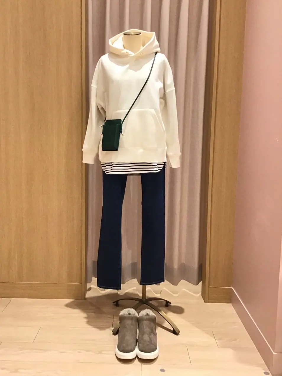 ANY 本吉 コーディネート画像