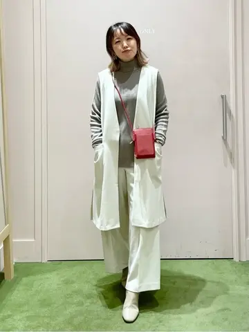 ANY フジコ コーディネート画像