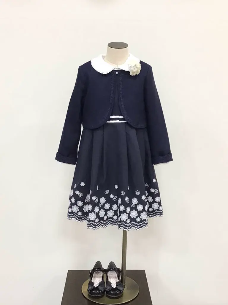 ANY 佐々木 コーディネート画像