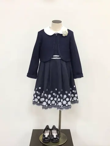 ANY 佐々木 コーディネート画像