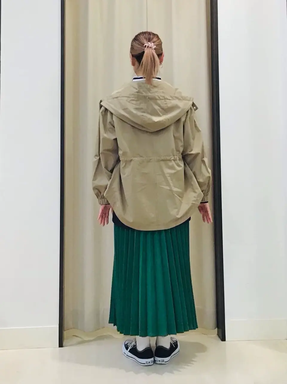 ANY 伊藤 コーディネート画像