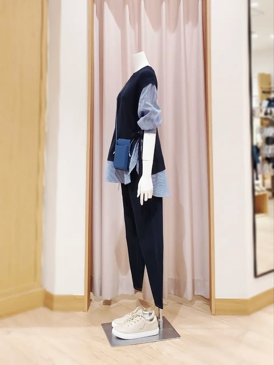 ANY 岩田 コーディネート画像