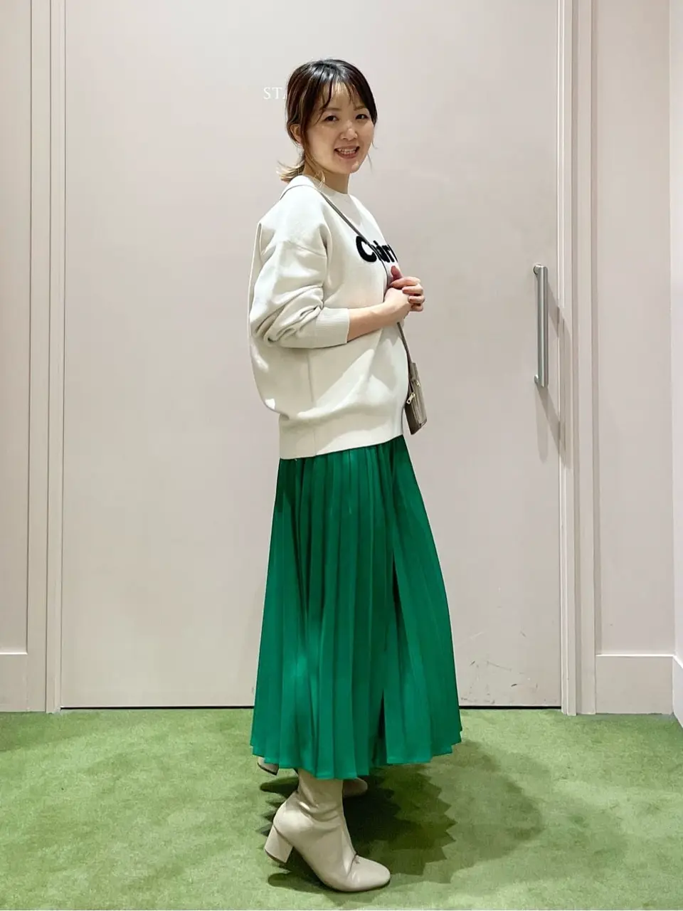 ANY フジコ コーディネート画像