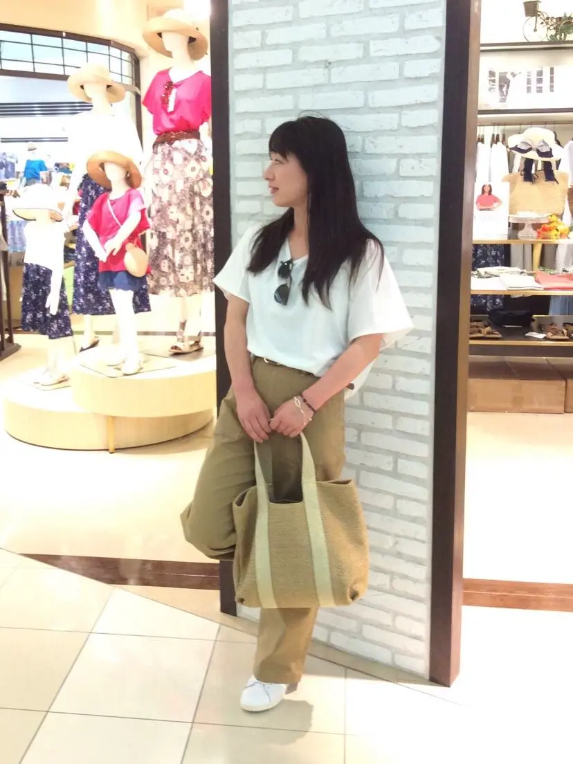 ANY 高橋 コーディネート画像