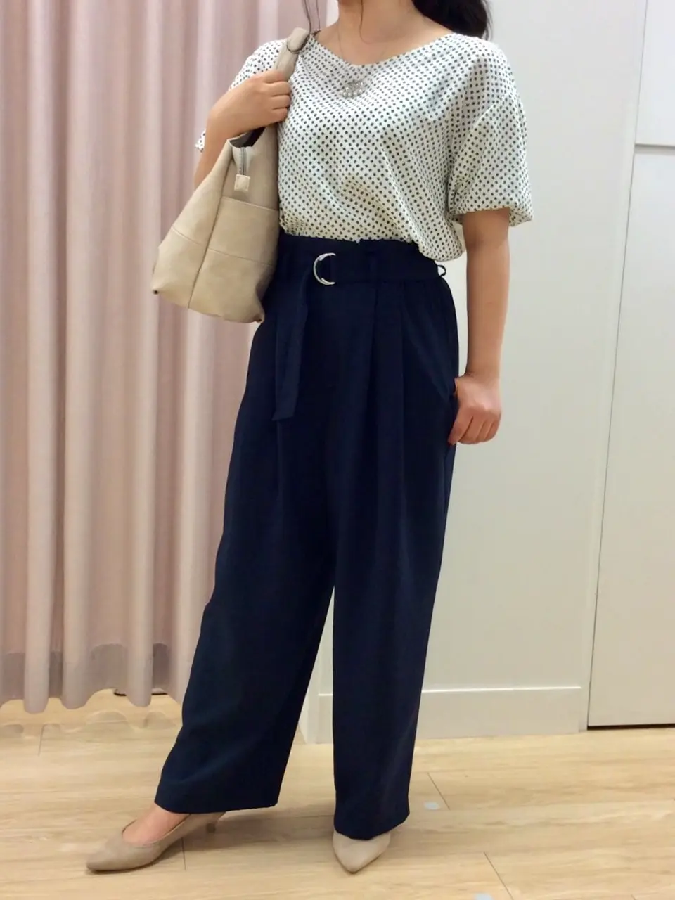  スタッフ コーディネート画像