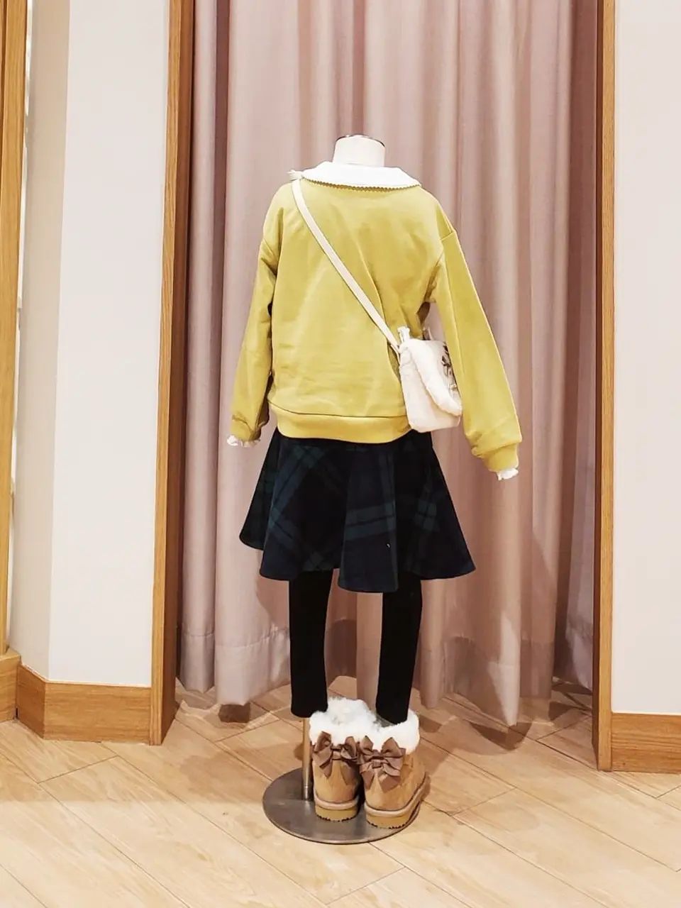 ANY 奥原 コーディネート画像