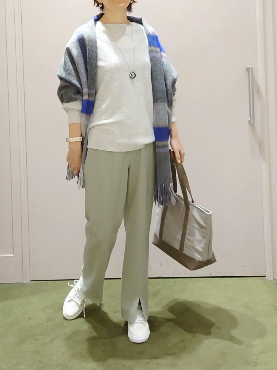 ANY 吉田 コーディネート画像