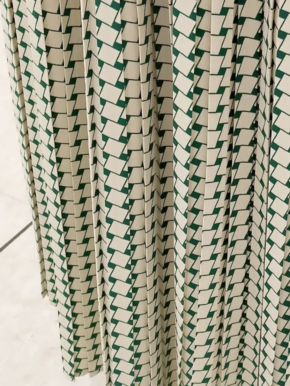 ANY 重永 コーディネート画像