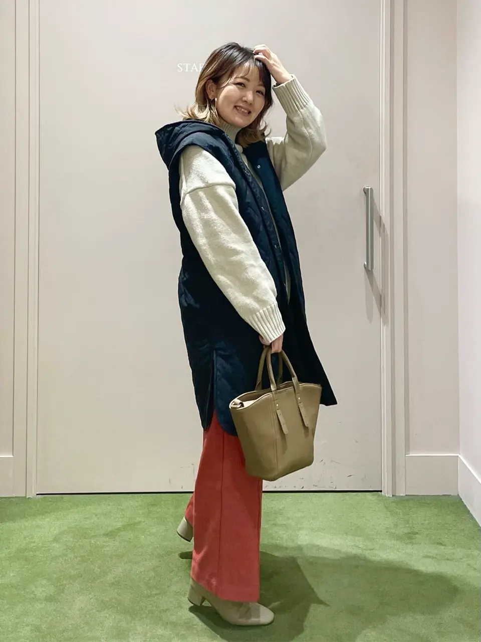 ANY フジコ コーディネート画像