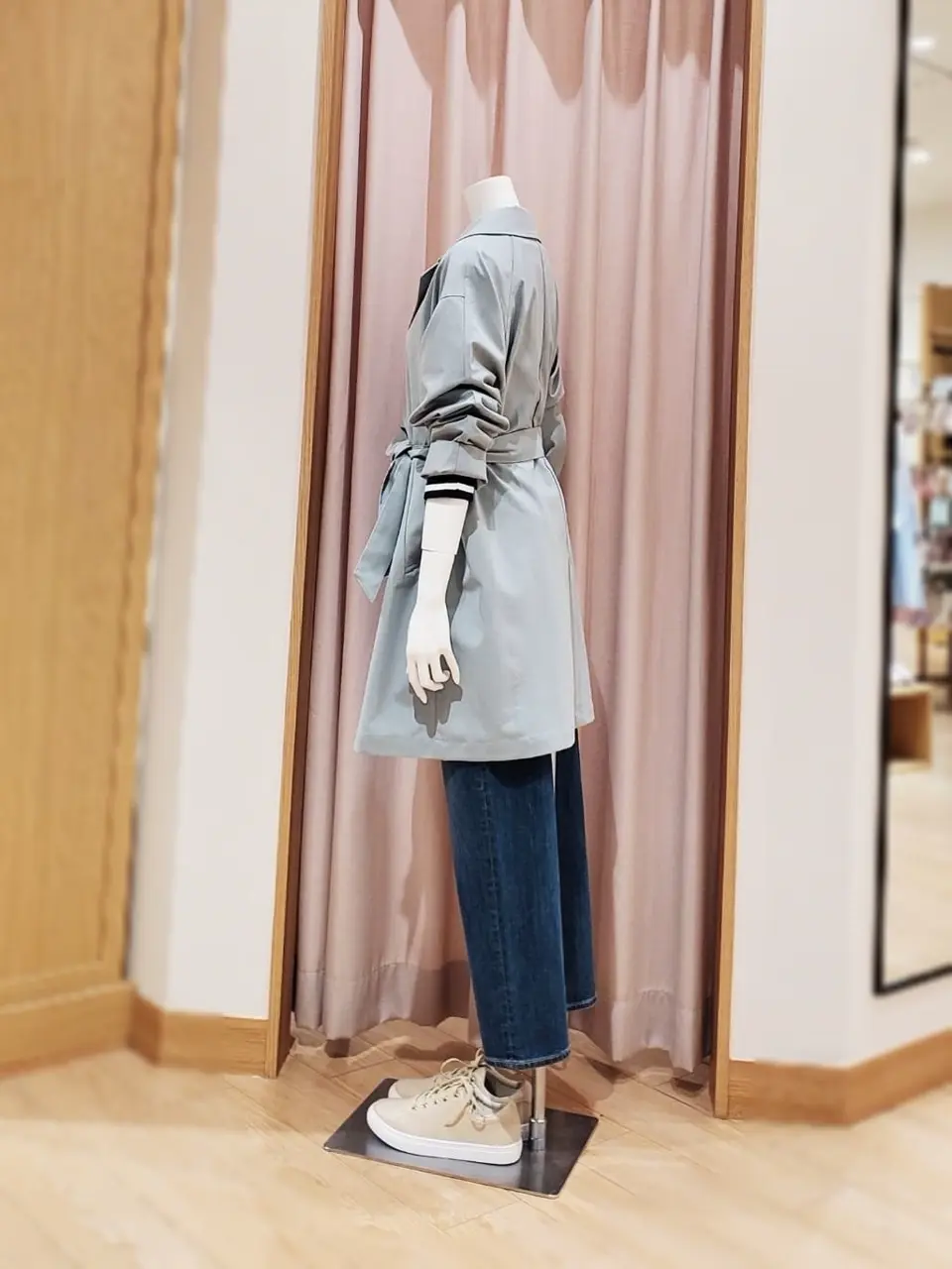 ANY 岩田 コーディネート画像