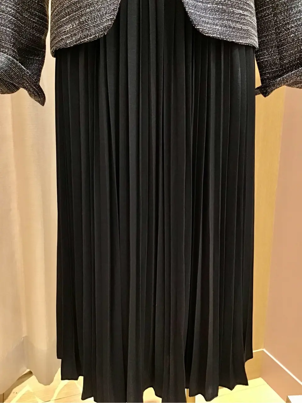 ANY 浅岡 コーディネート画像