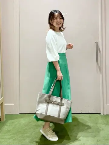 ANY フジコ コーディネート画像