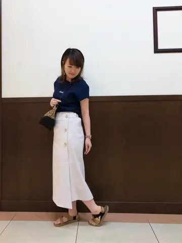 ANY フジコ コーディネート画像