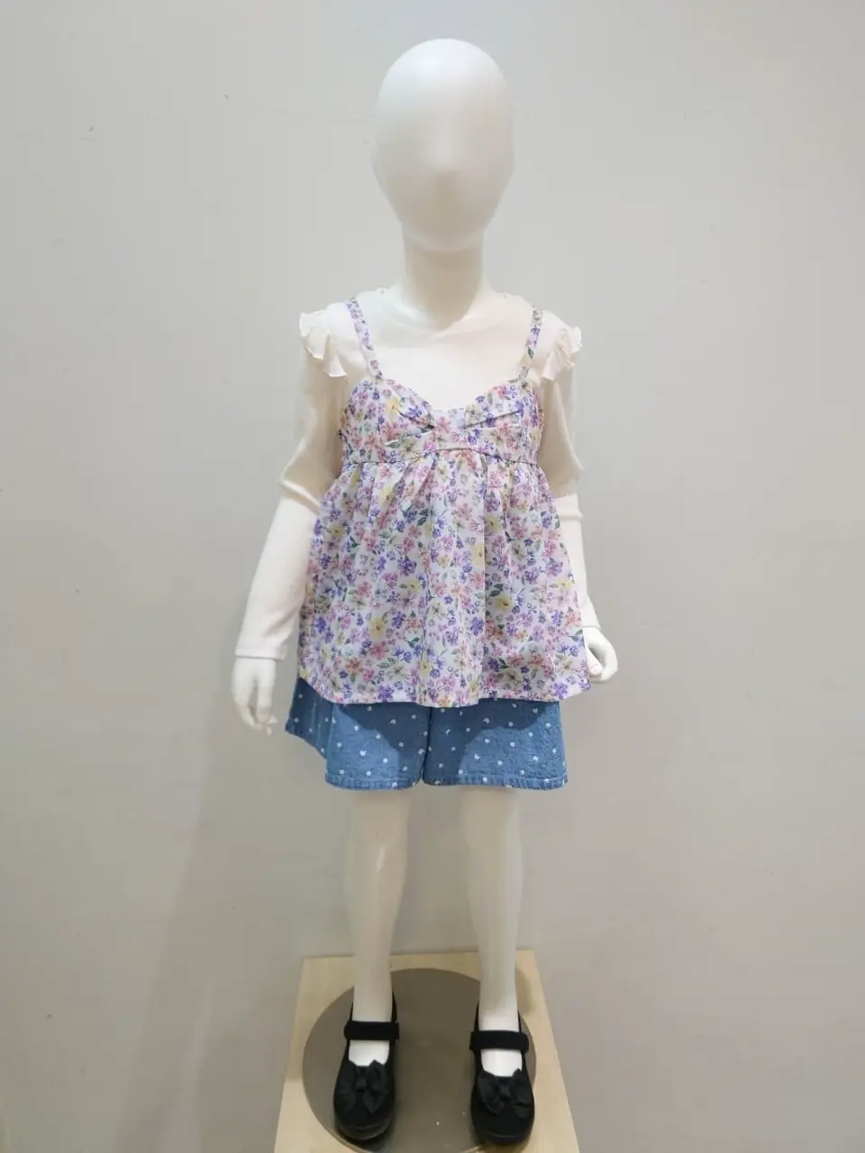 ANY スタッフ コーディネート画像