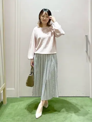 ANY フジコ コーディネート画像