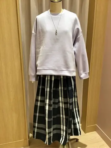 ANY 浅岡 コーディネート画像