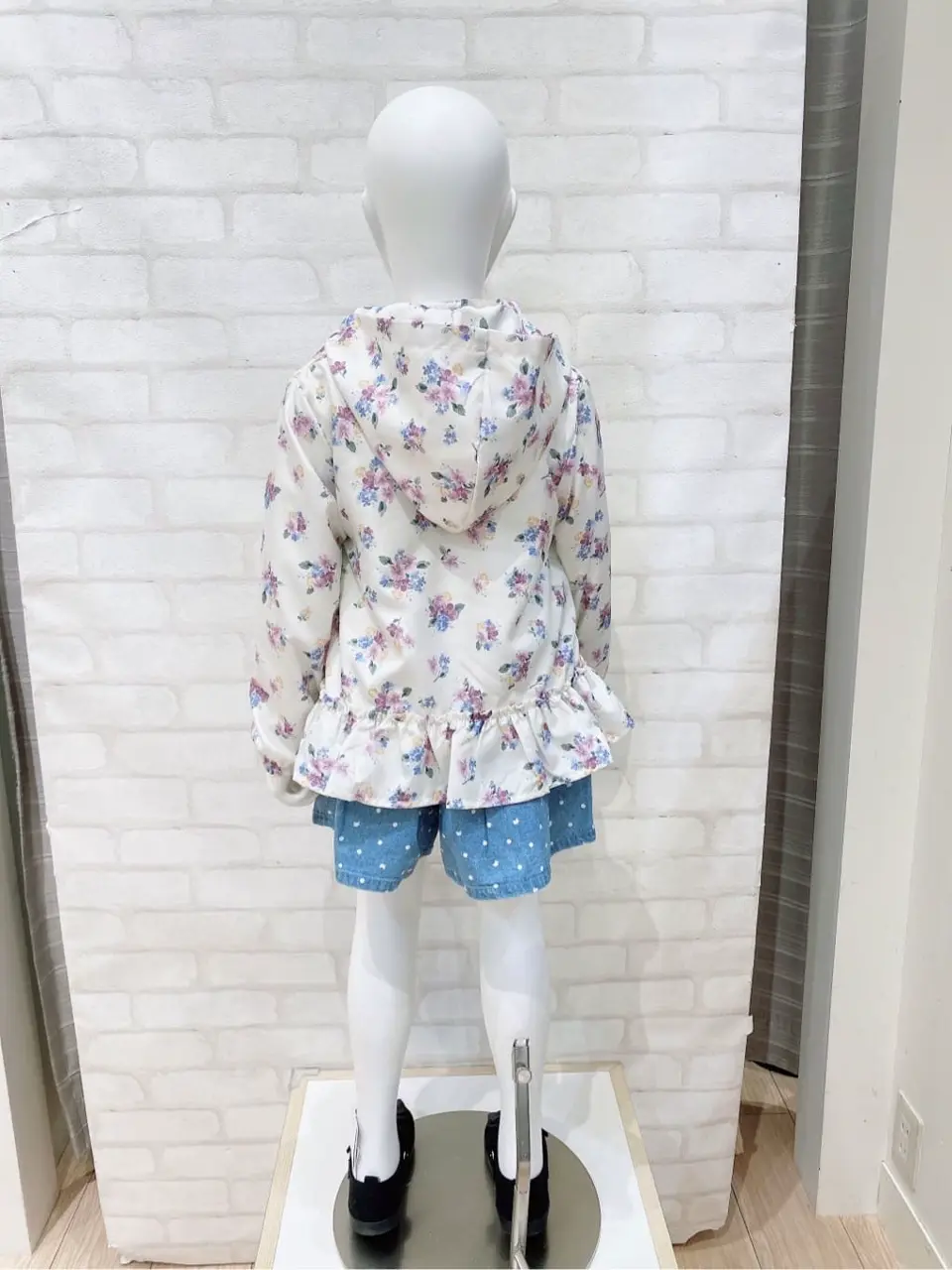 ANY 嶋田 コーディネート画像