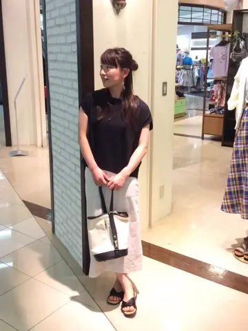 ANY 高橋 コーディネート画像