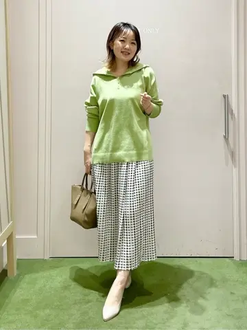 ANY フジコ コーディネート画像