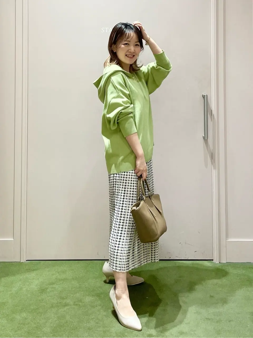 ANY フジコ コーディネート画像