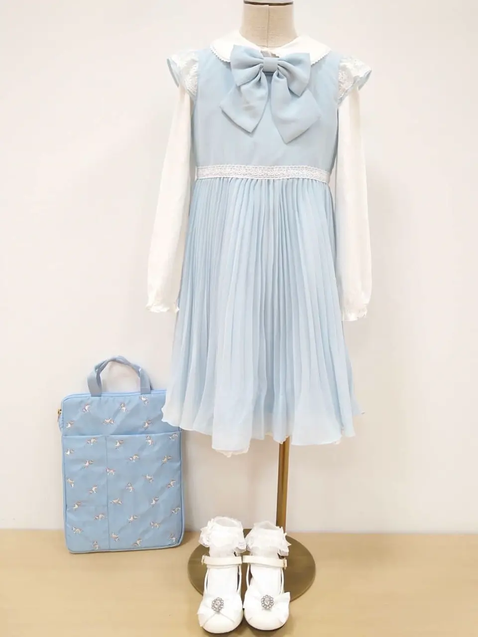 ANY H コーディネート画像