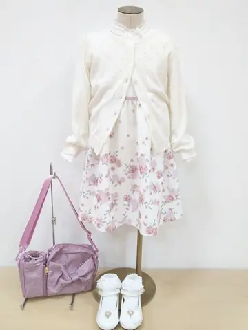 ANY H コーディネート画像