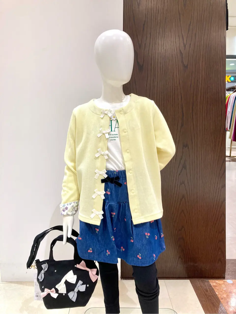 ANY 杉原 コーディネート画像