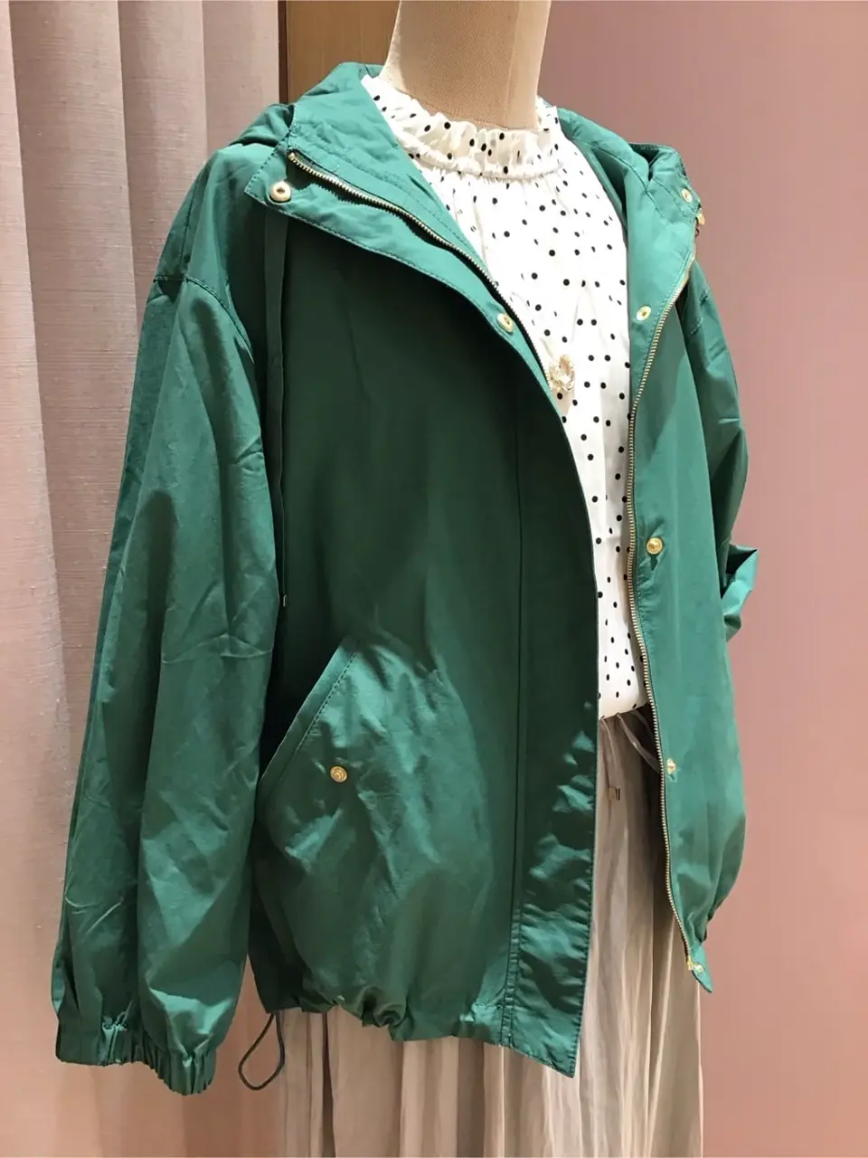 ANY 浅岡 コーディネート画像