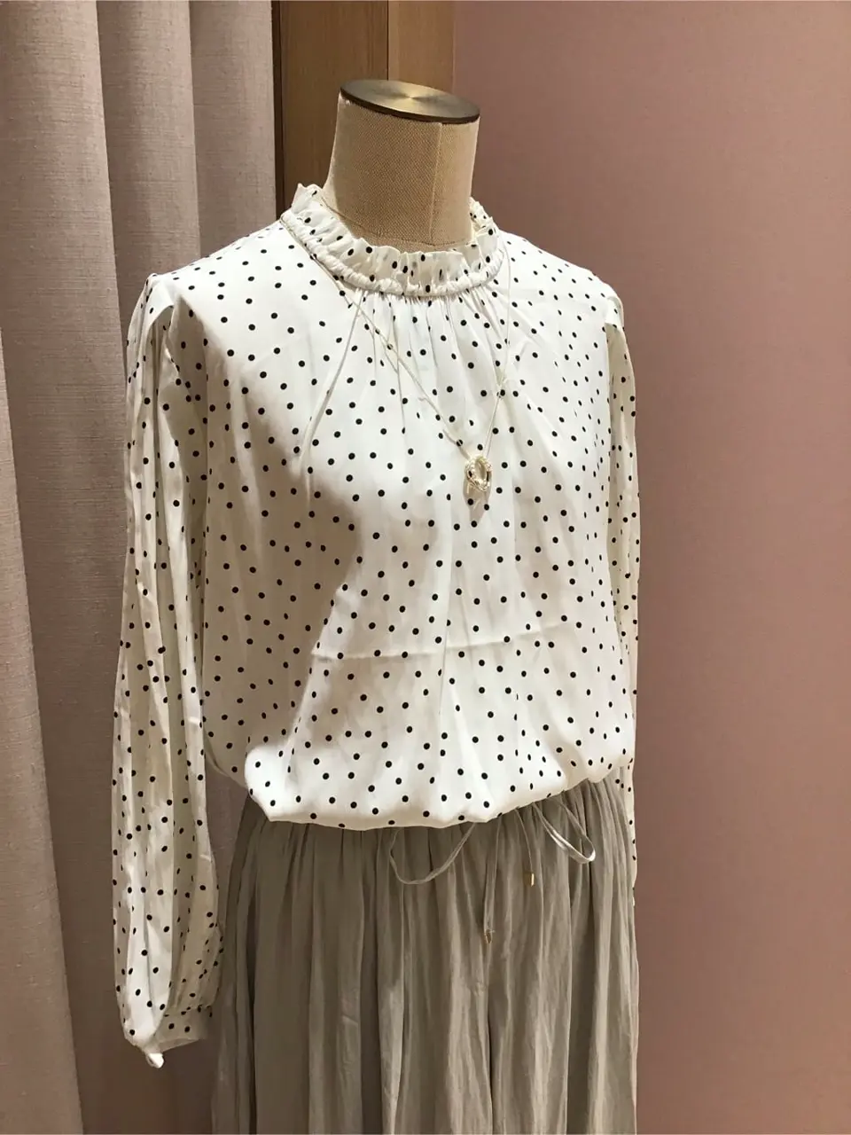 ANY 浅岡 コーディネート画像