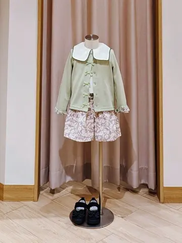 ANY 奥原 コーディネート画像