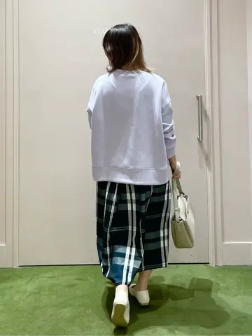 ANY フジコ コーディネート画像