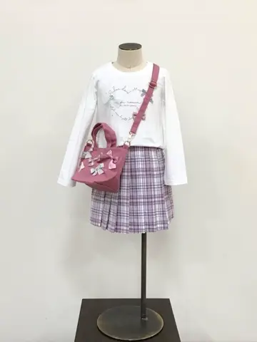 ANY 佐々木 コーディネート画像