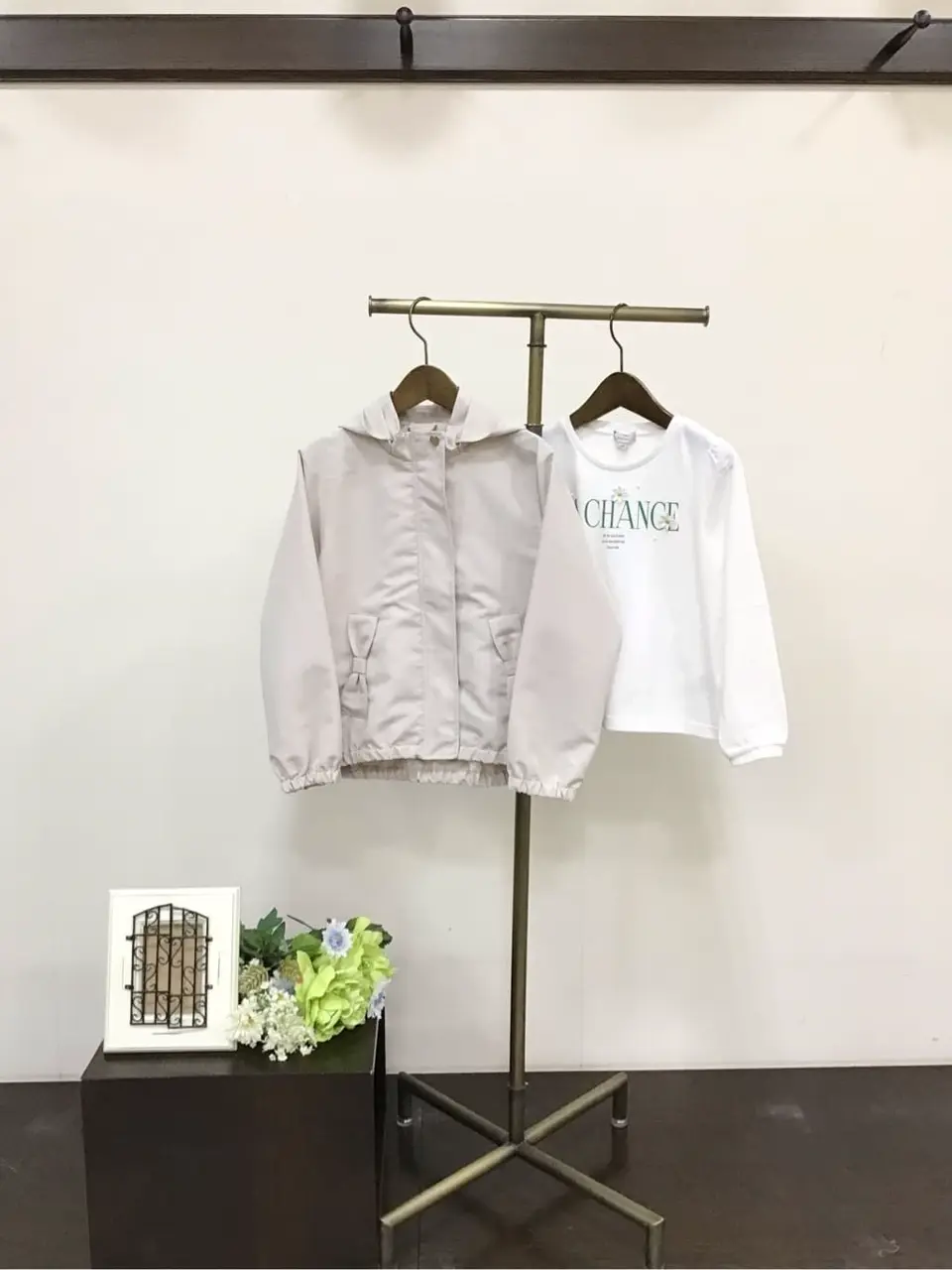 ANY 佐々木 コーディネート画像