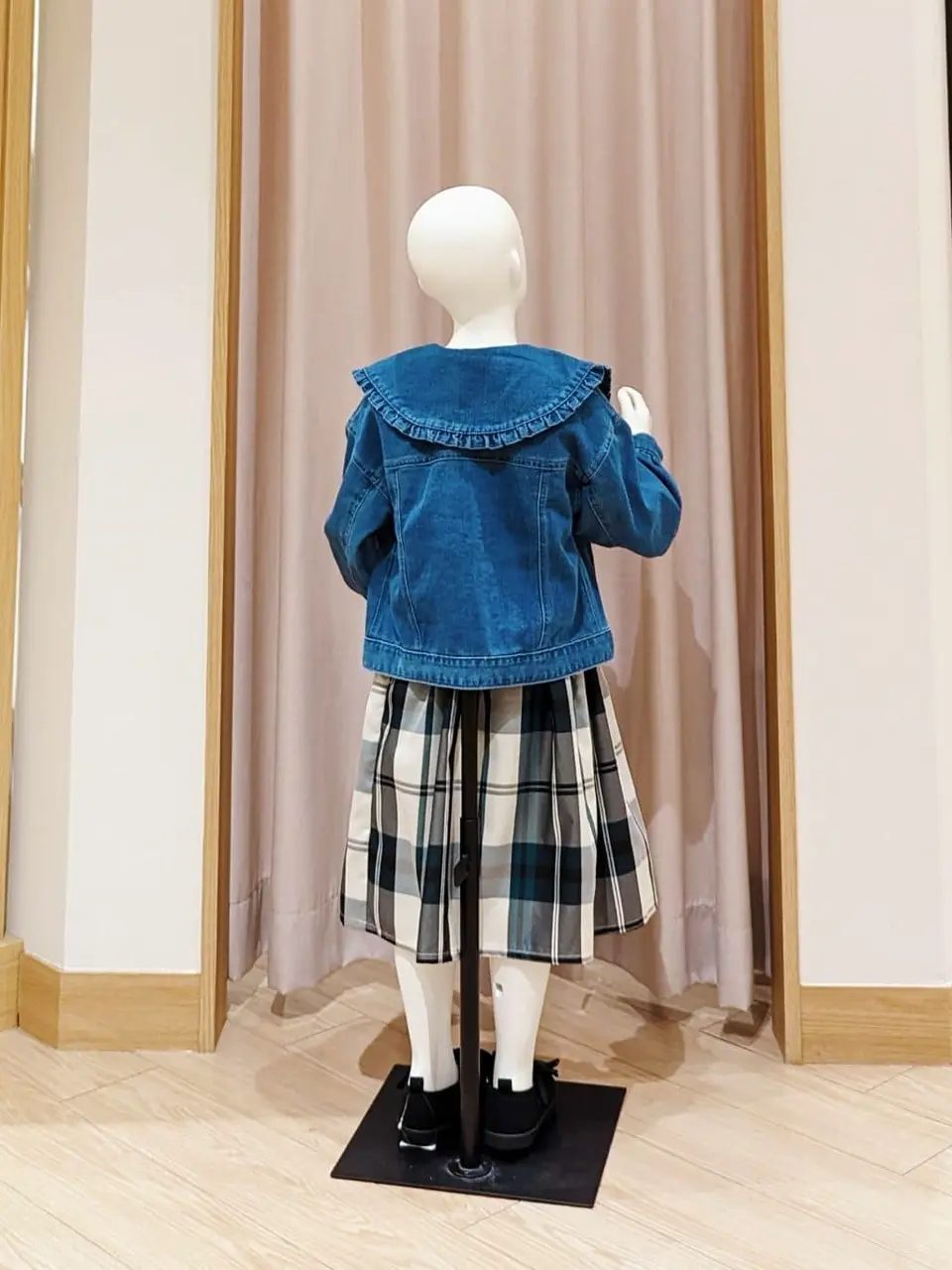 ANY 奥原 コーディネート画像