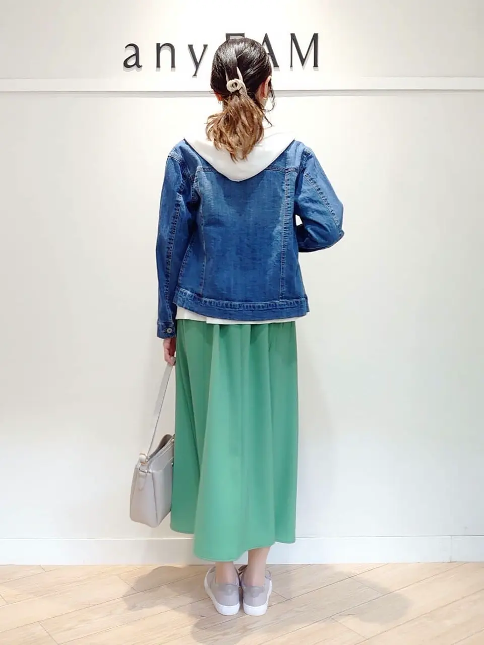 ANY スタッフ コーディネート画像