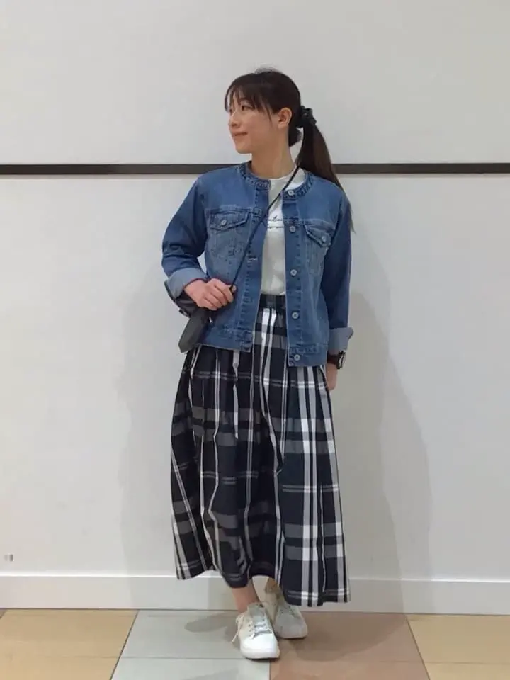 ANY 深田 コーディネート画像