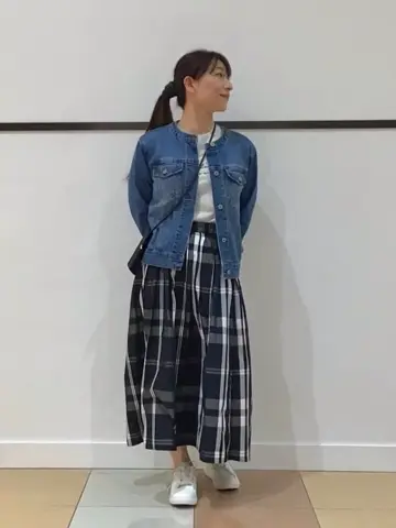 ANY 深田 コーディネート画像