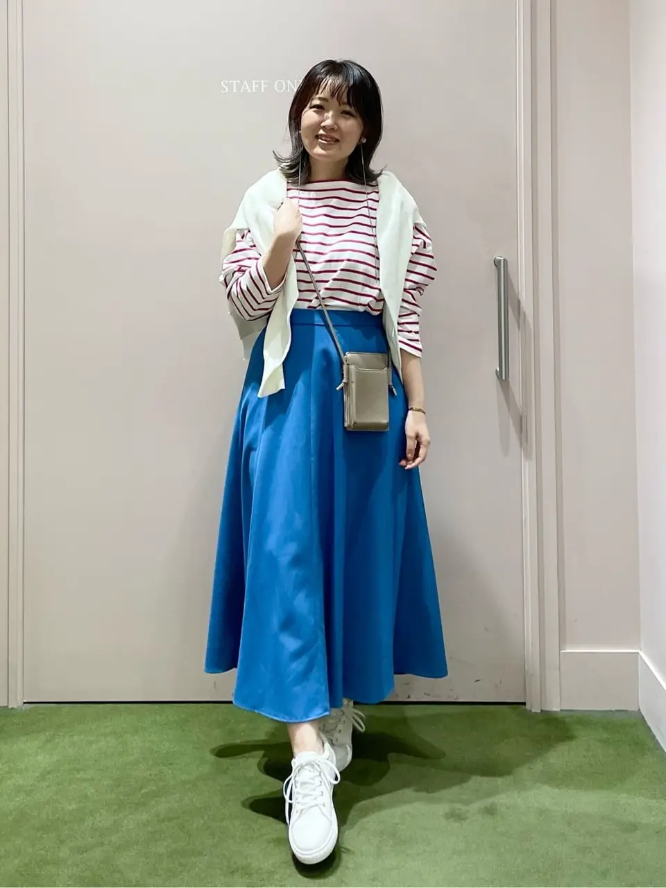 ANY フジコ コーディネート画像