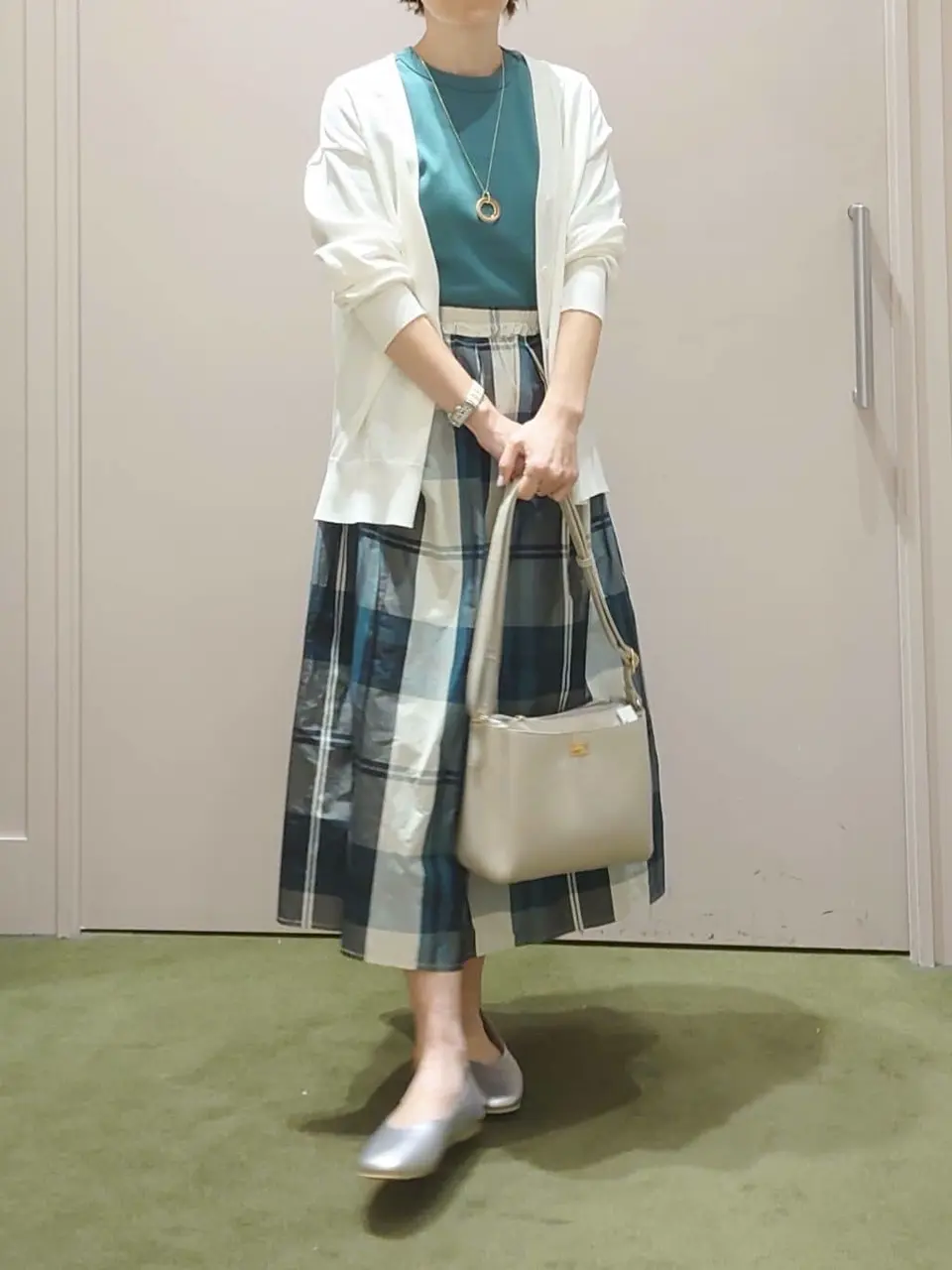 ANY 吉田 コーディネート画像