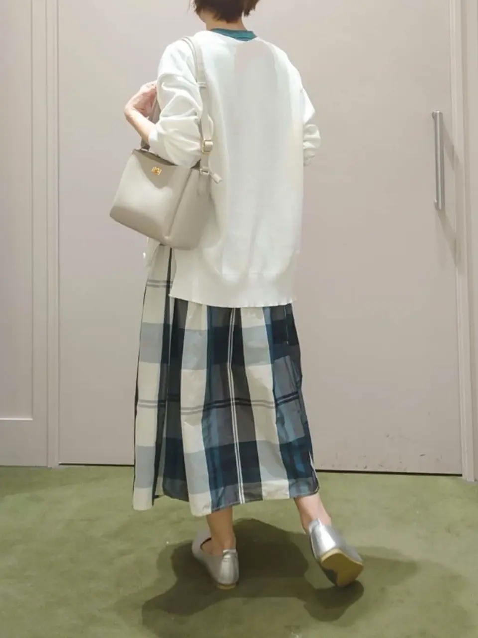 ANY 吉田 コーディネート画像