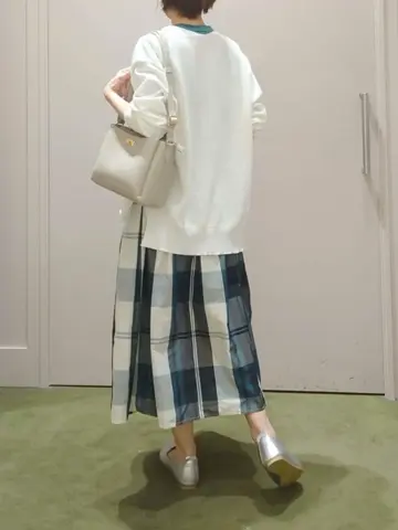 ANY 吉田 コーディネート画像