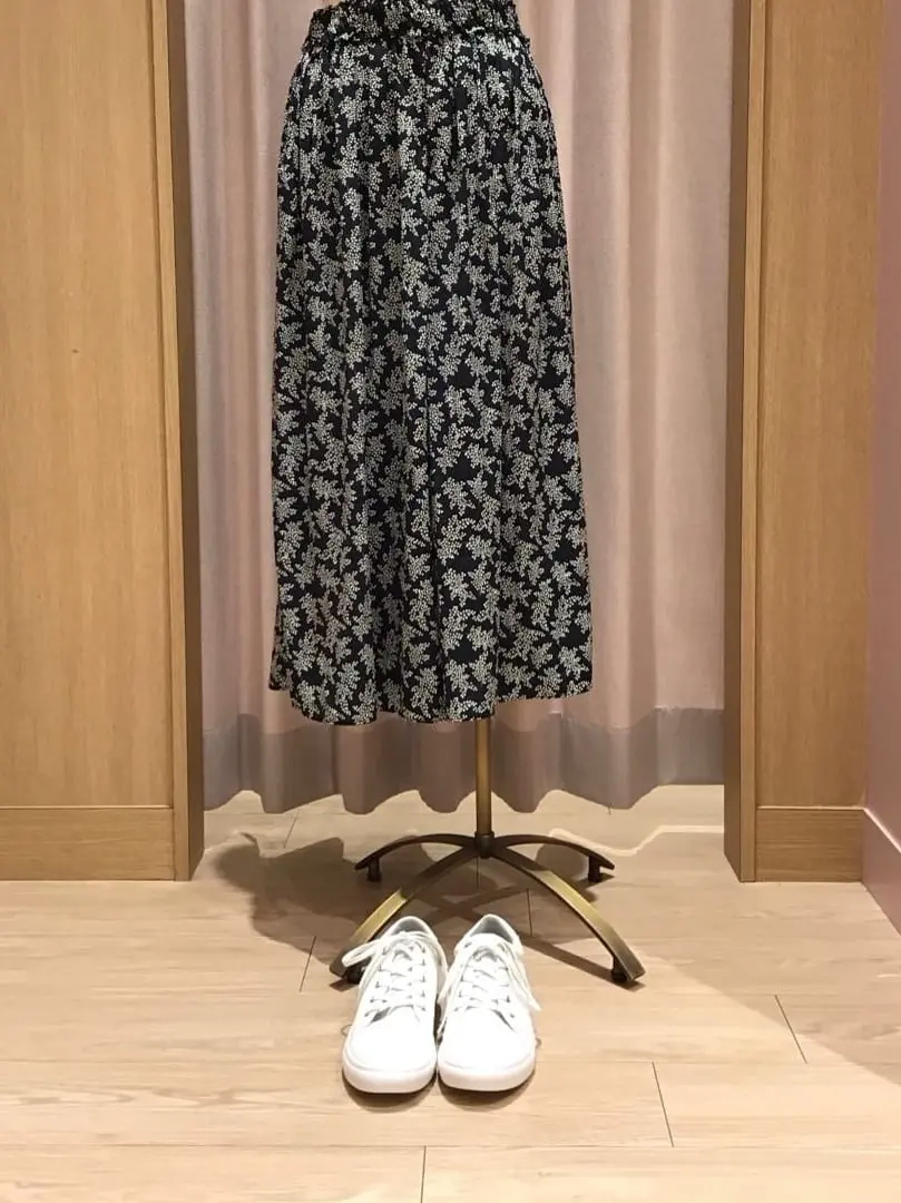 ANY 本吉 コーディネート画像