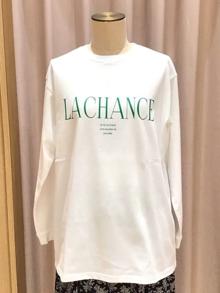 ANY 本吉 コーディネート画像