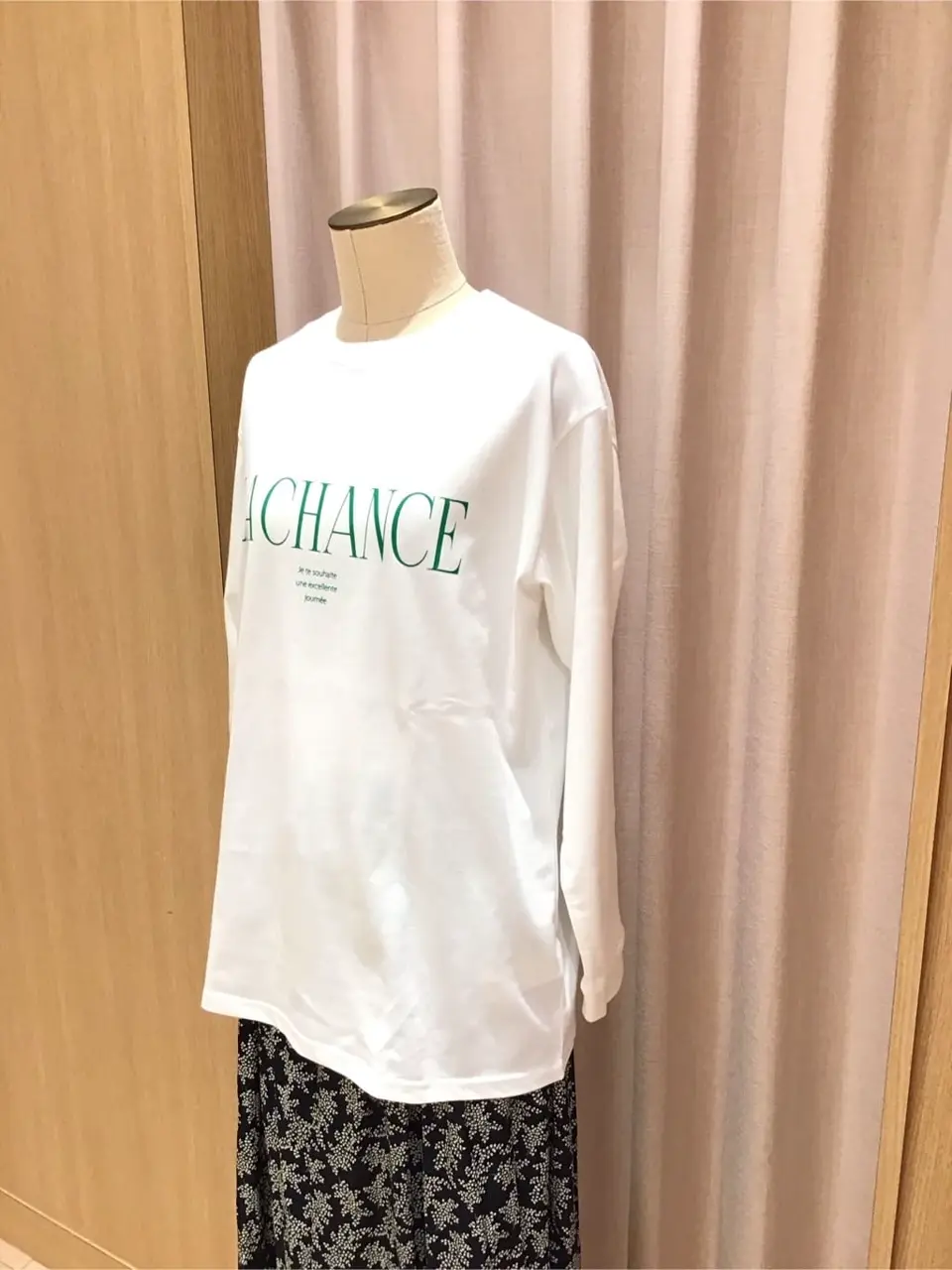 ANY 本吉 コーディネート画像