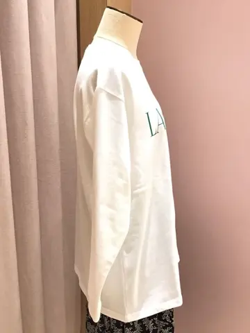 ANY 本吉 コーディネート画像