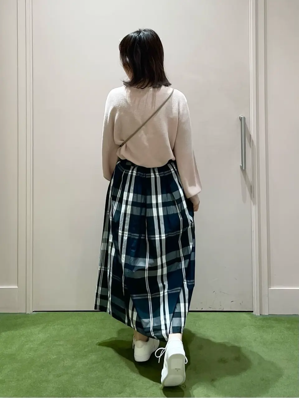 ANY フジコ コーディネート画像