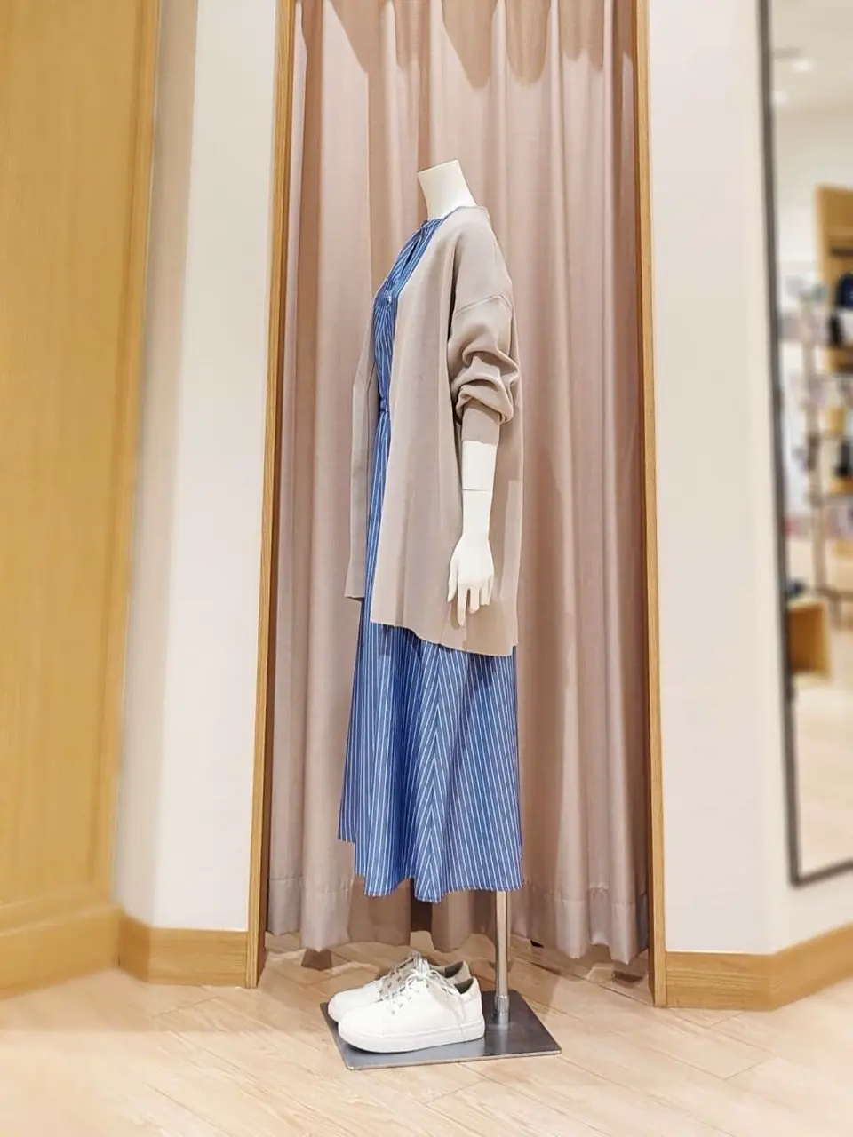 ANY 岩田 コーディネート画像