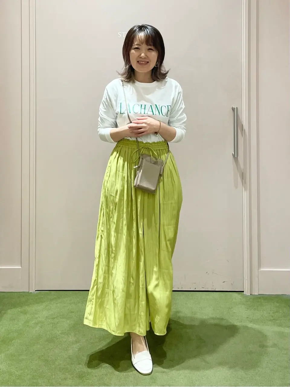 ANY フジコ コーディネート画像