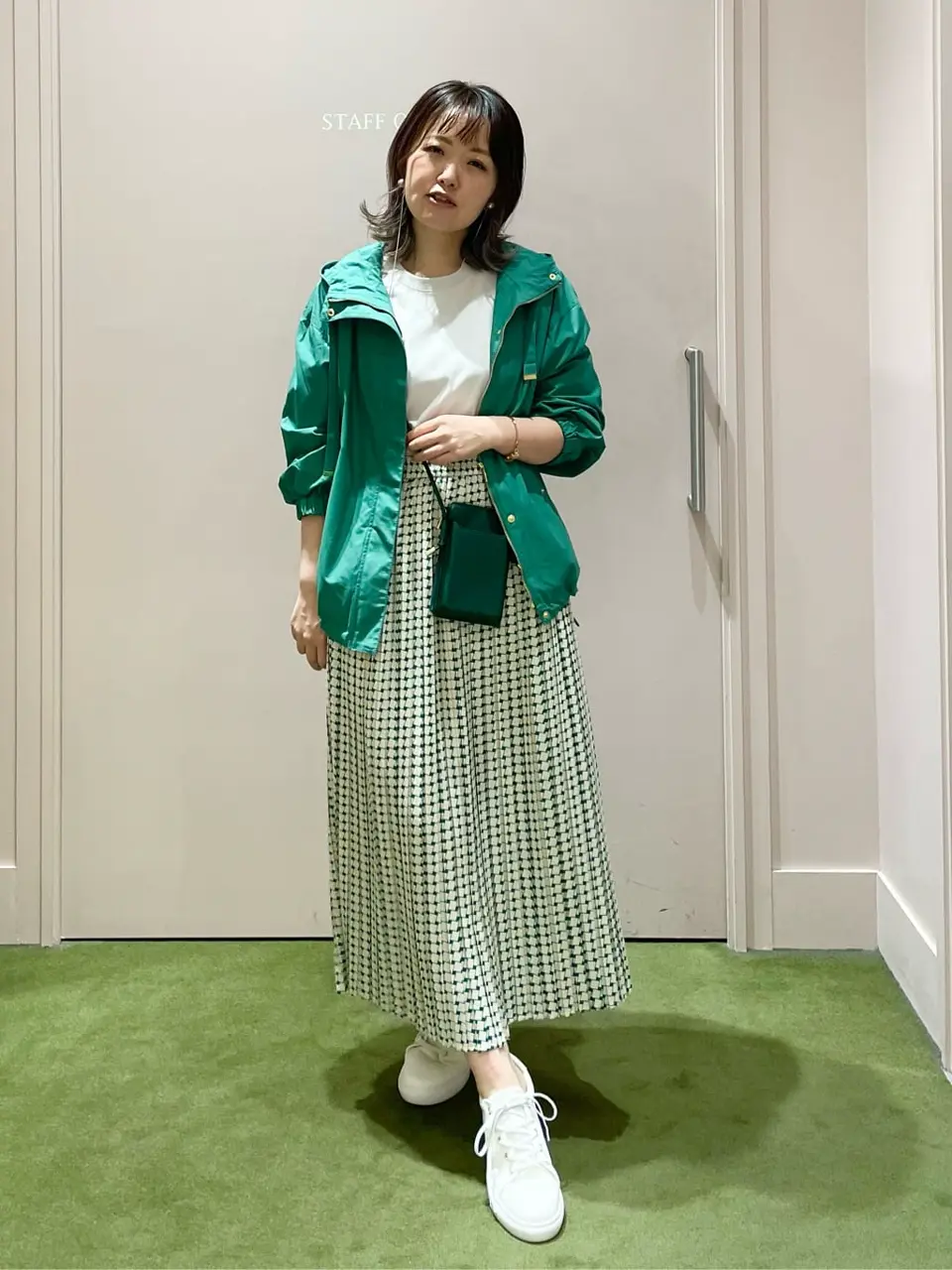 ANY フジコ コーディネート画像