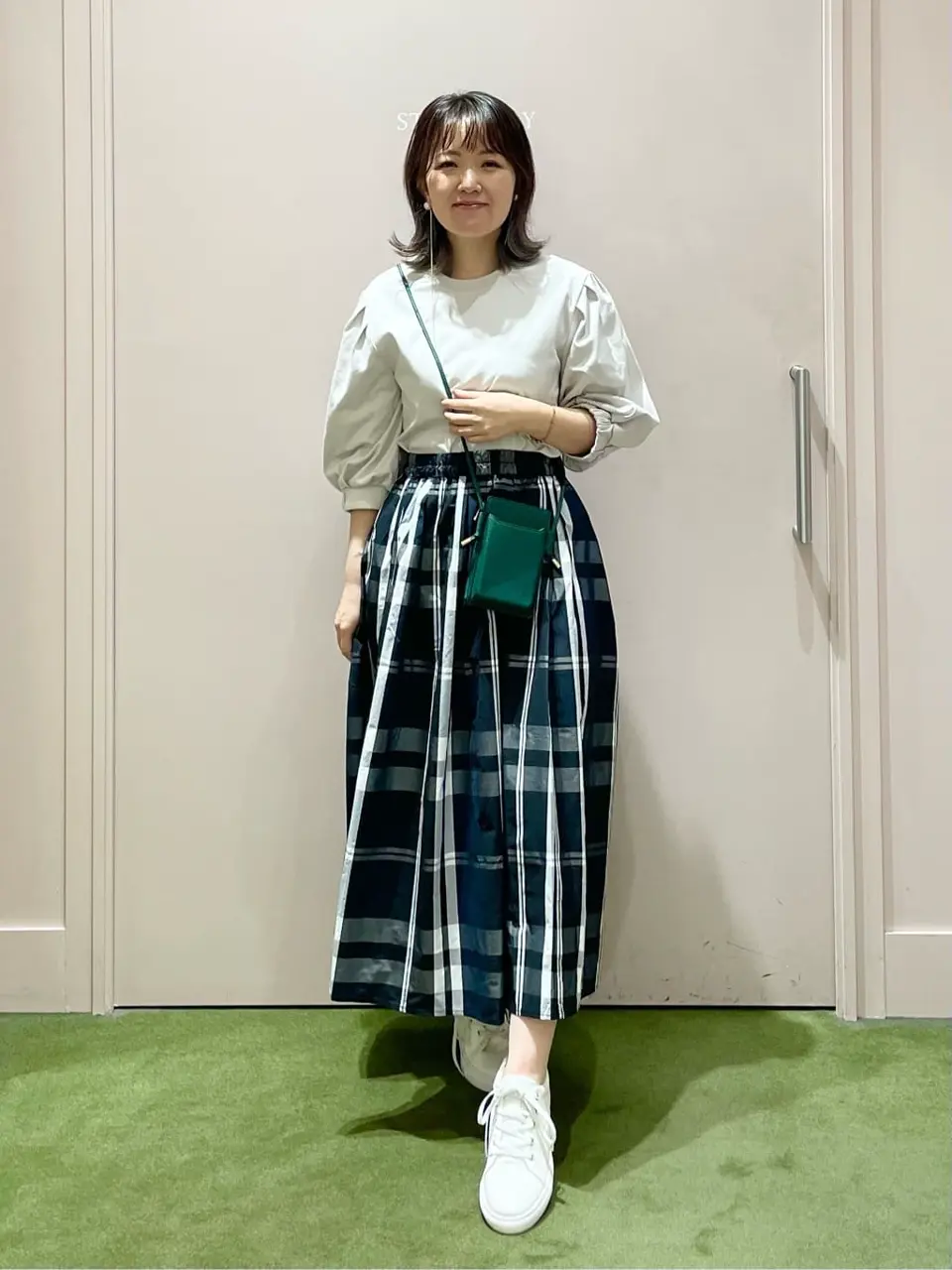 ANY フジコ コーディネート画像